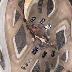 Vasque Hiking Shoes