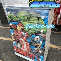 Avengers Five Drawer Dresser Chest Comoda Nueva Bonita