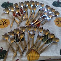 Mini 💜 Shaped Spoons $1