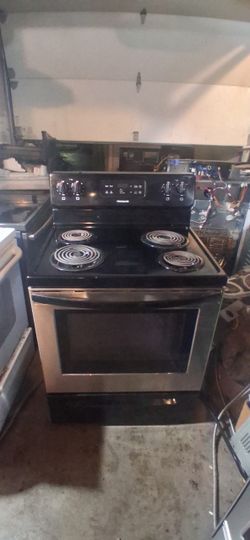 Frigidaire Stainless Range (Stove/Oven) - Can Deliver 