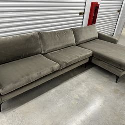 Modern sofa sectional