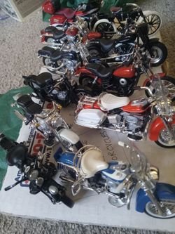 Maisto 1:18 harley davidson die cast replicas