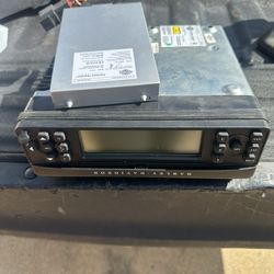 HARLEY DAVIDSON OEM TOURING 2006-2013 CD/ RADIO PLAYER 76160-06