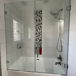 Custom Enclosure Glass Shower Doors 