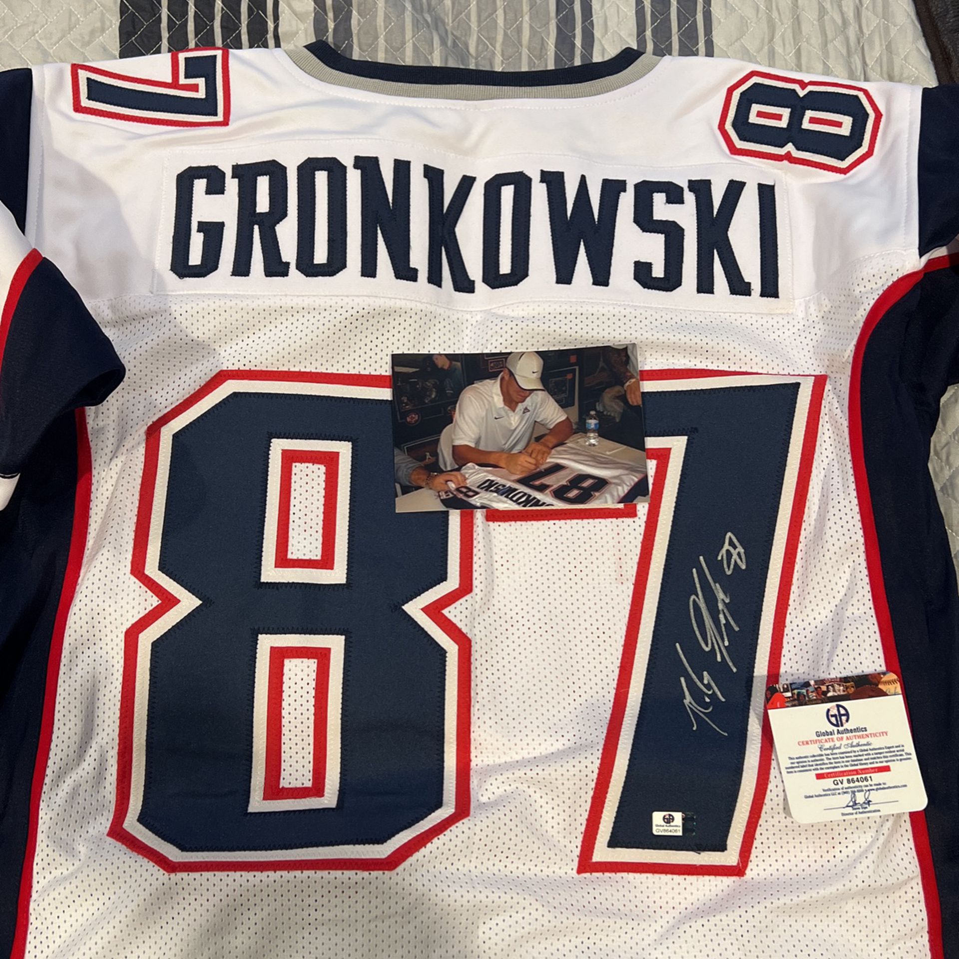 rob gronkowski signed jersey 