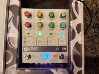 Hologram Chroma Console Effects Pedal