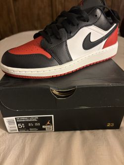 Air Jordan Low