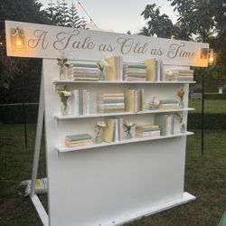 Wedding. Seating Chart, Champagne Wall