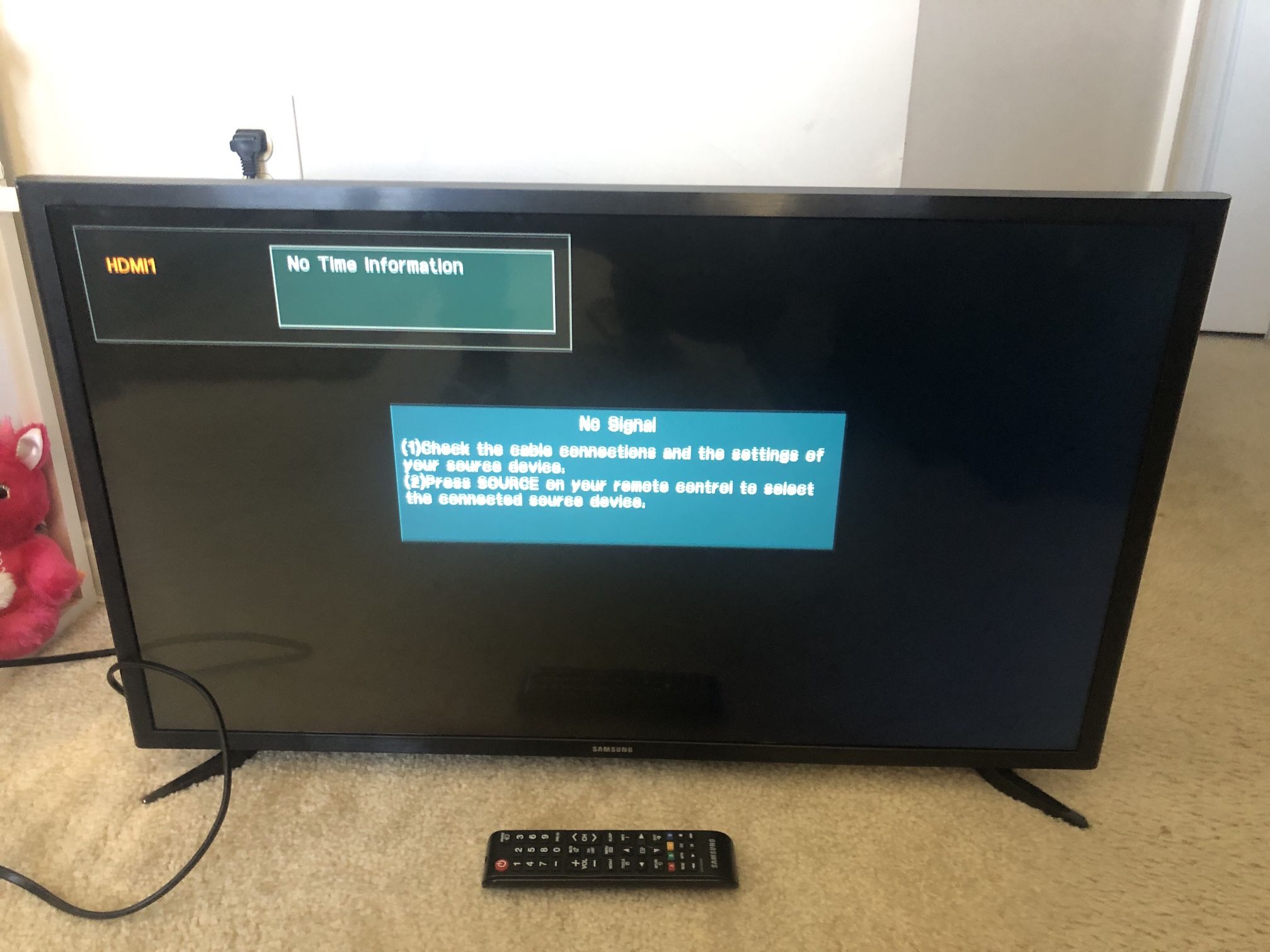 Samsung 32” TV with Remote Model: UN32J5003AF