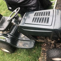 Tractor New BAttery Tired Plug 