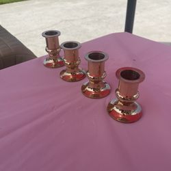 4 Candle Holders 