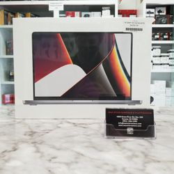 14" Macbook Pro With M1 Max Chip,32gb, And 4TB SSD