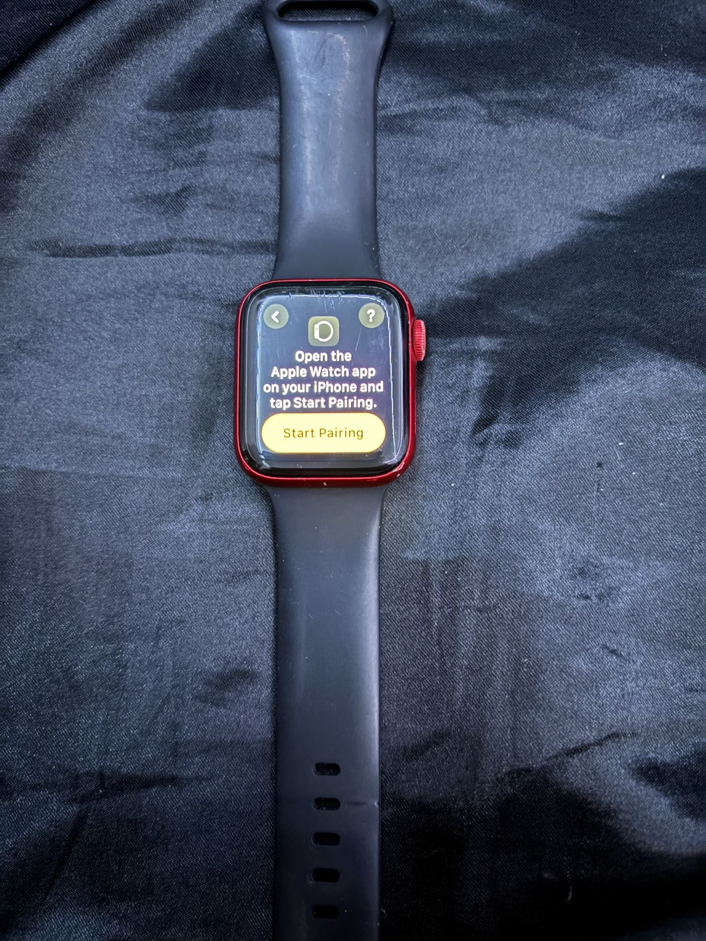 Apple Watch Series 6 40mm Red