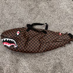 Sprayground sharks in paris duffle bag 