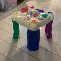 Fisher-Price infant and toddler activity table