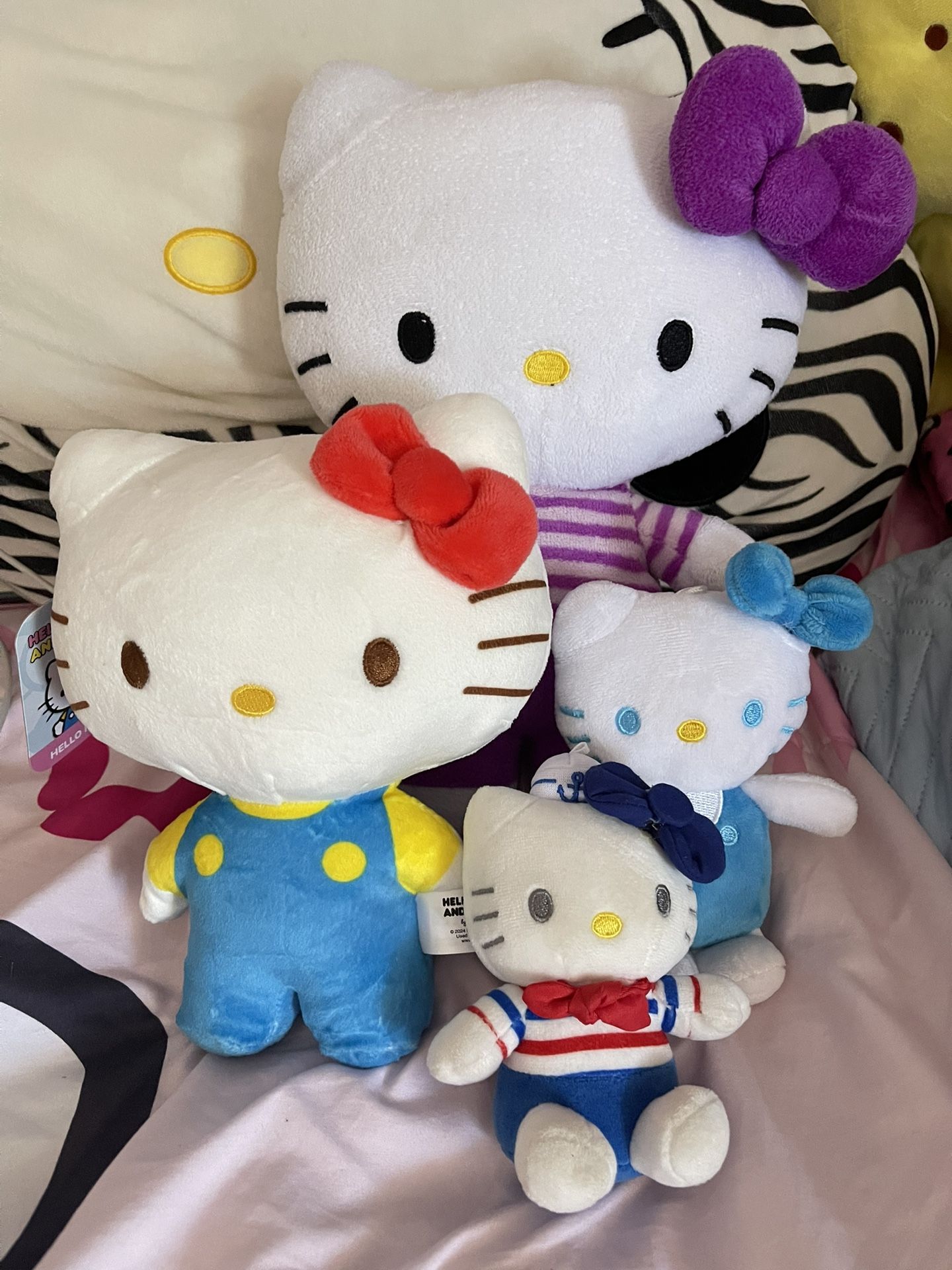 Sanrio Plushies 