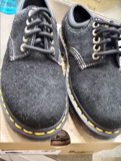 Dr martens long napped suede shoes size 6M 7M