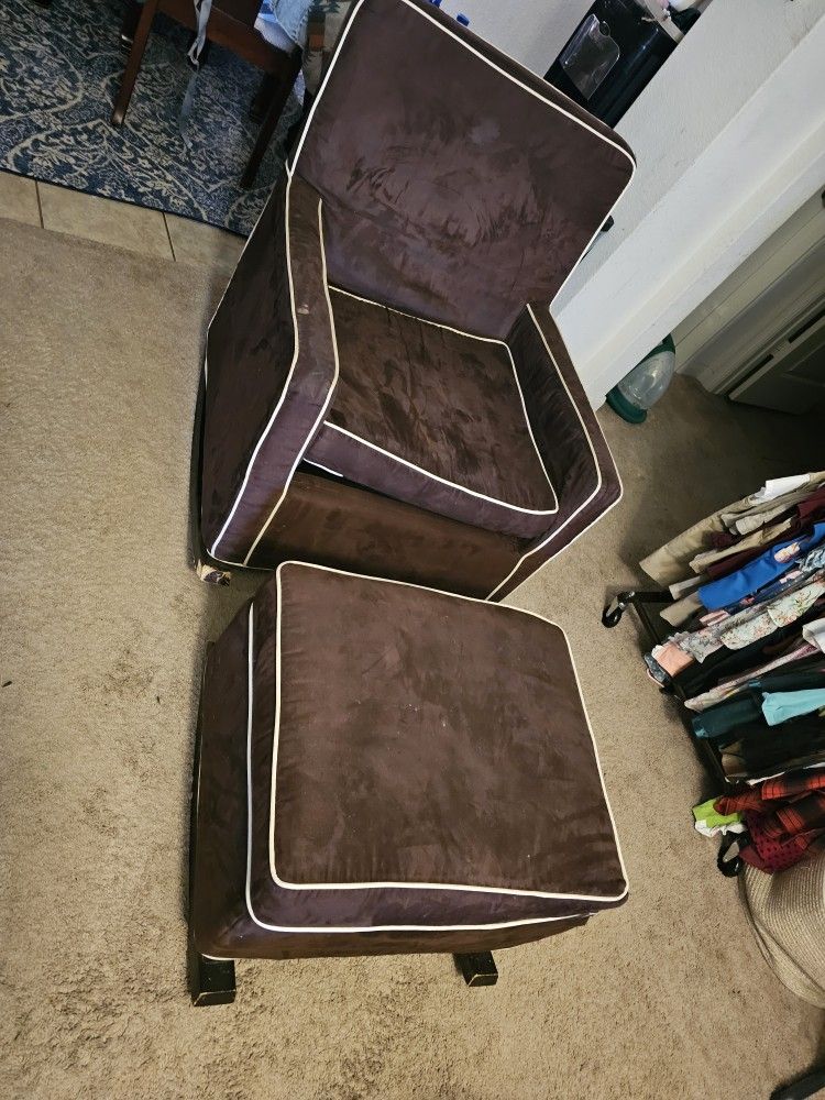 Rocking Chair With Ottoman Storage