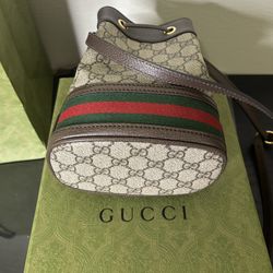 Gucci Ophidia Mini Bucket Bag Like New