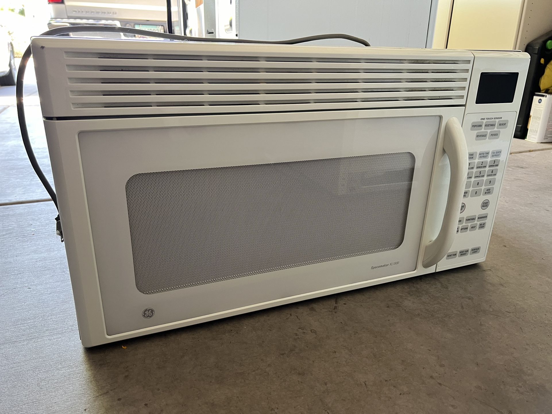 GE Microwave Oven for Sale in Gilbert, AZ - OfferUp