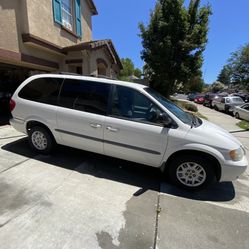 2002 Dodge Caravan