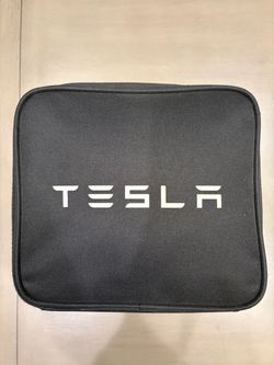 Tesla Model X Tow Hitch Adapter New Genuine