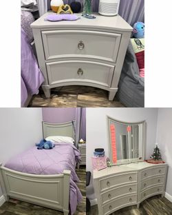 3 Piece - Twin Bedroom Set
