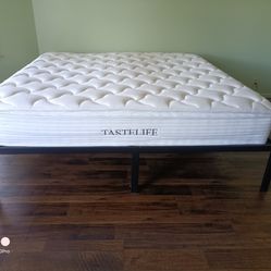 king Matress like new perfect New Hope Pa