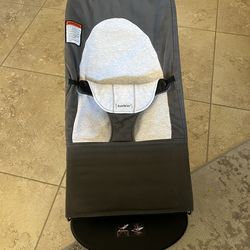 Bjorn baby bouncer