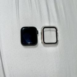 Apple Watch SE - 40 mm (Accessories Included)