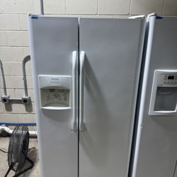 Frigidaire Side By Side Refrigerator 