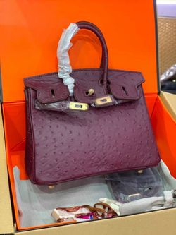 Hermès Birkin Ostrich Leather Handbag