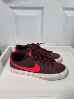 Nike shoes women's 8.5