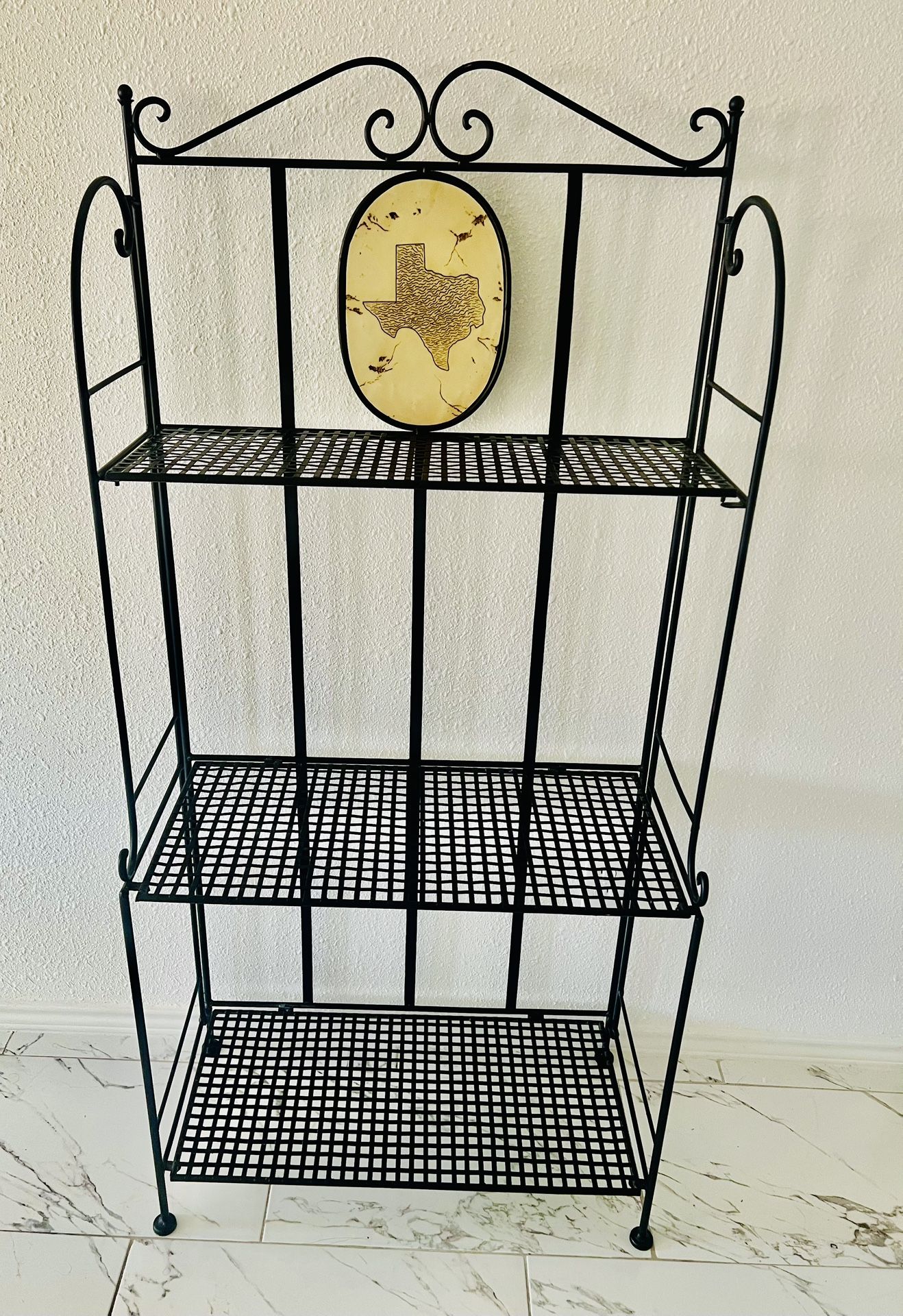 Foldable Shelves Beautiful And Heavy $80