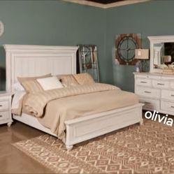 Kanwyn Bedroom Set && Queen Bed ,Dresser And Mirror, Chest  Nightstand