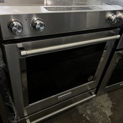 Kitchenaid 30” Electri Stove 