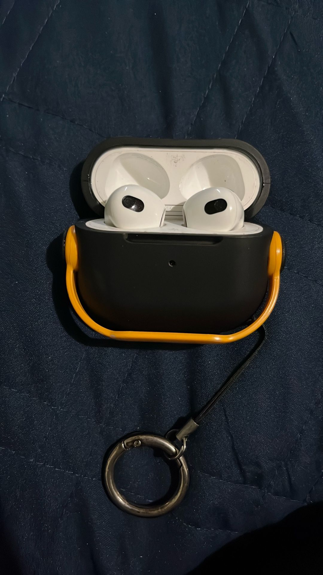AirPods 3