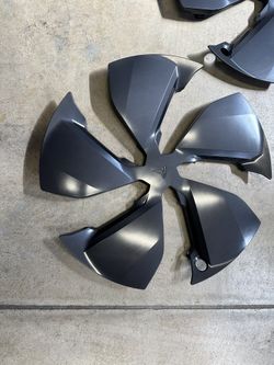 Tesla 19” Cross Flow Wheel Caps