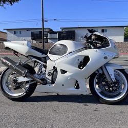 2003 GSXR-600