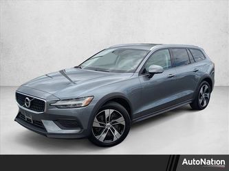 2020 Volvo V60 Cross Country