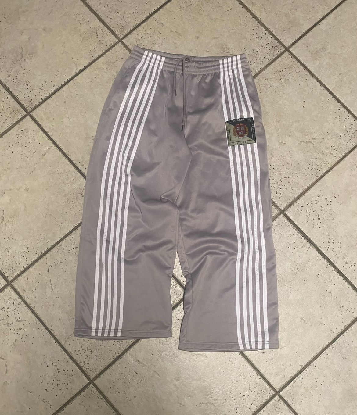 allure county sweatpants