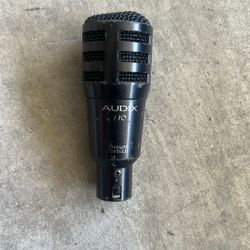Audix F10 dynamic microphone, beautiful, good sound output, microphone