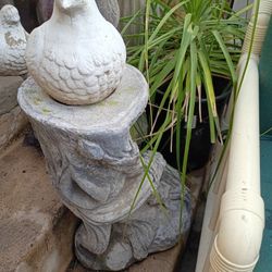 Paloma Grande  Con Base De Cemento