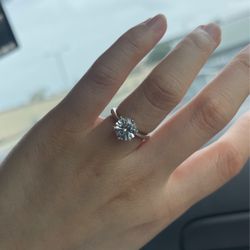 2 carat Moissanite Diamond Ring Size 5