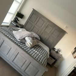 King Size Bee For Sale 