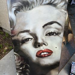 Marilyn Monroe Picture 