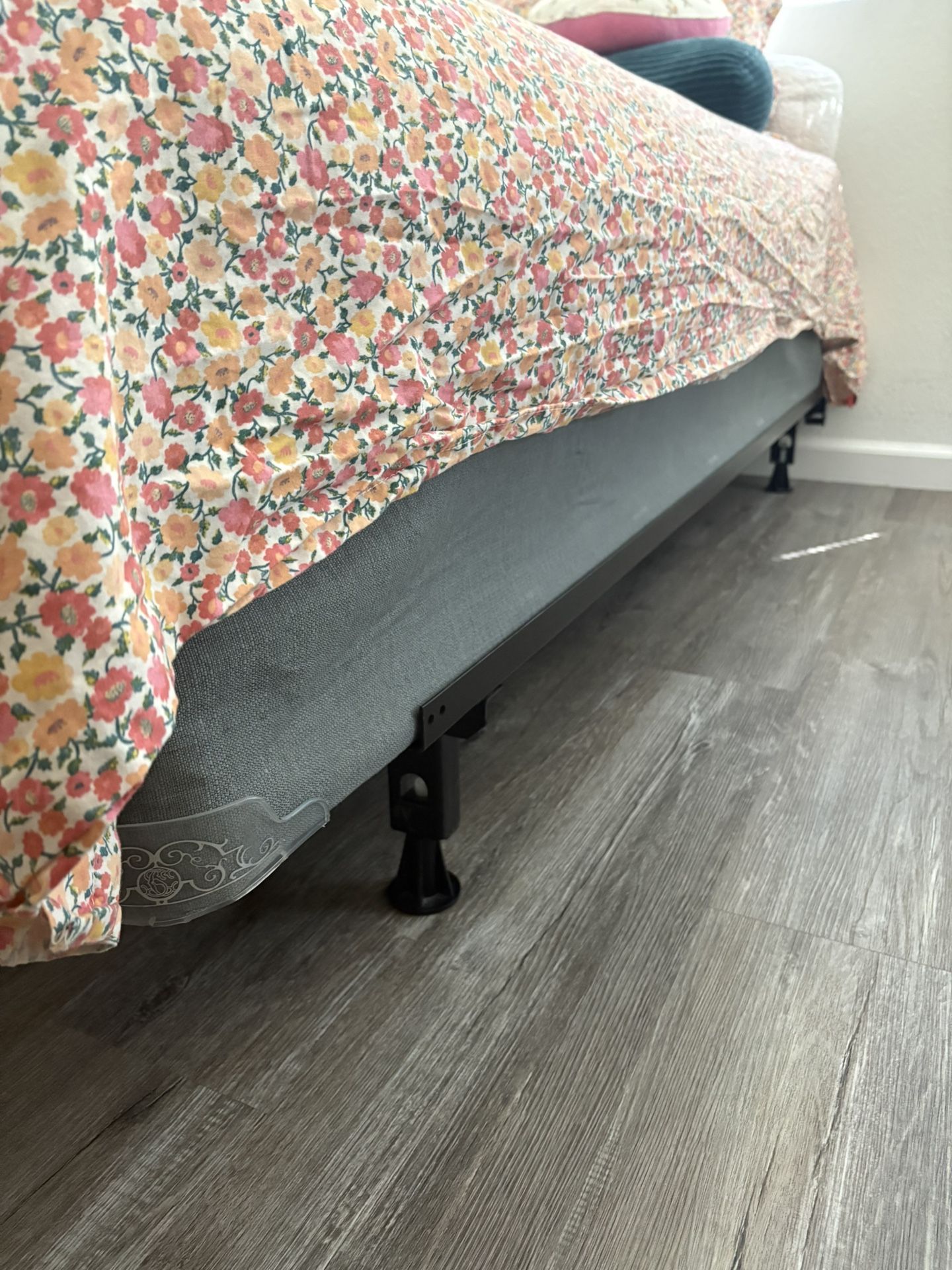 $50 Twin Bed