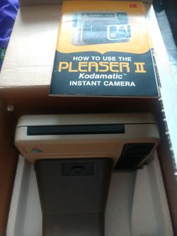 Kodak Pleaser II Camera
