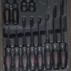 Snap On 12 Piece Screwdriver Set *NEW*