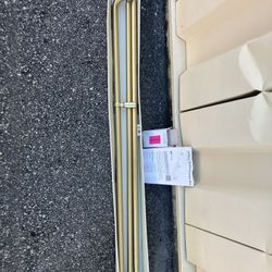 “SwiftSet” Gold Curtain Rod 